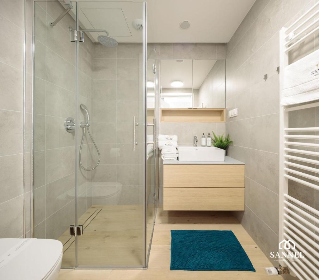 Apartament Horizon Z Dostepem Do Basenow,Strefy Saun,Jacuzzi- Pinea Apartments Pobierowo-Sannel Apartments For Rent Esterno foto